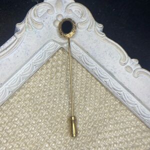 EMMONS Vintage Black & Gold-tone Oval Stick Pin